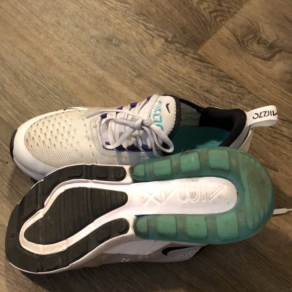 Nike Air 270 - Picture 3 of 5